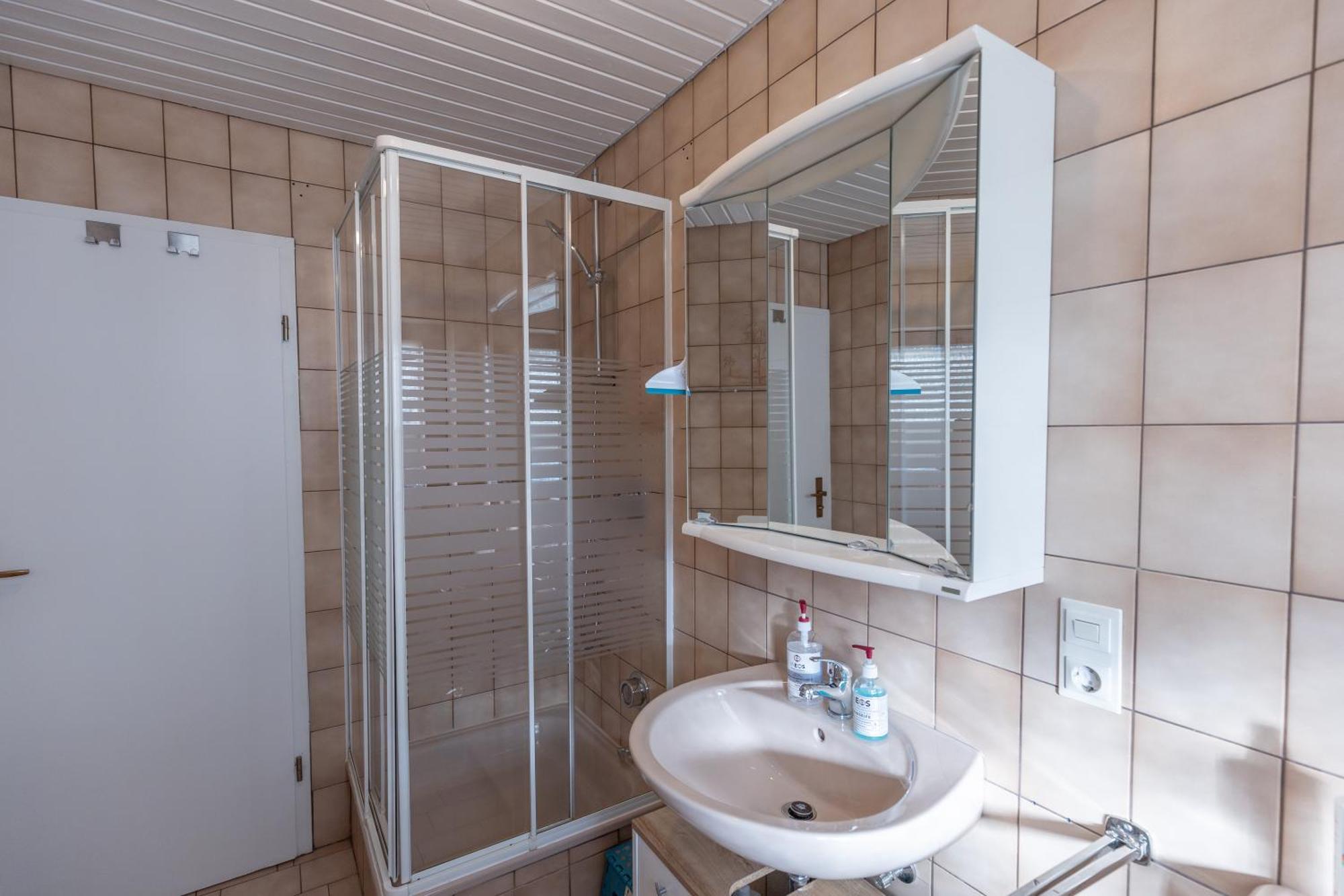 Апартаменты Elw, Sep. Eingang, Ueberdachte Terrasse, Naehe Backnang Althutte Экстерьер фото